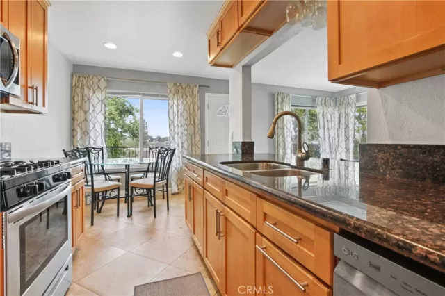 MLS: OC23068085 Condo For Sale