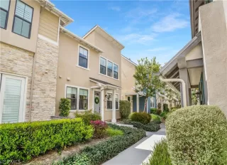 Photo #2: OC23068223 Listing