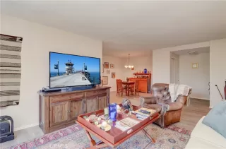 Photo #4: OC23068284 Listing