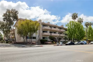 Photo #1: OC23068353 Listing