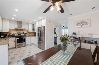 Photo #4: OC23068698 Listing 