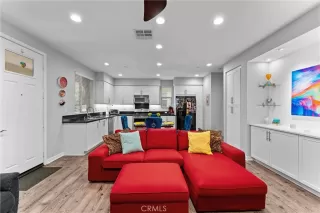 Photo #6: OC23068881 Listing 