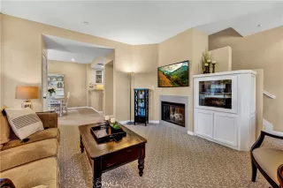 Photo #3: OC23069259 Listing 