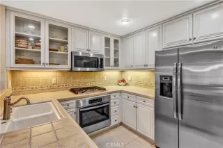 Photo #6: OC23069259 Listing 