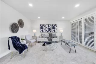 Photo #1: OC23069313 Listing 