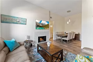 Photo #2: OC23069339 Listing