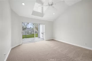 Photo #6: OC23069560 Listing 