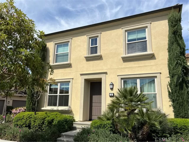 MLS: OC23069760 Condo For Sale