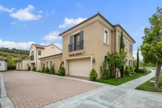 Photo #3: OC23069883 Listing 