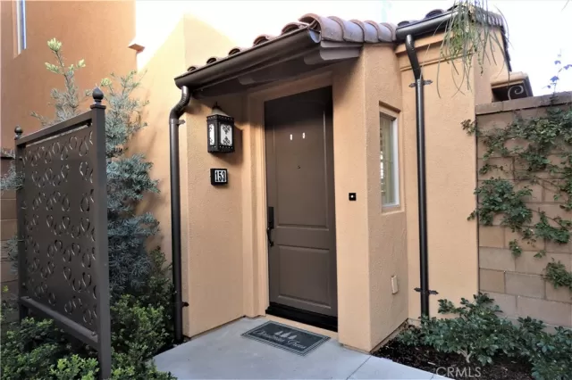 MLS: OC23070244 Condo For Sale