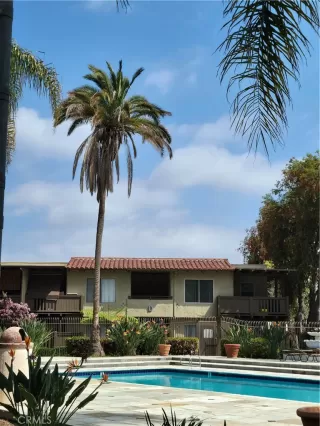 Photo #2: OC23070718 Listing 