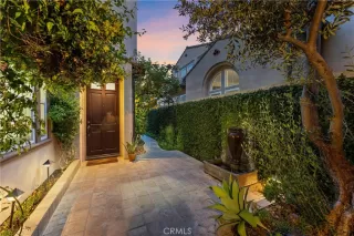 Photo #1: OC23070805 Listing 