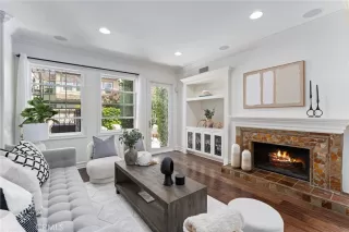 Photo #4: OC23070805 Listing 