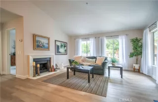 Photo #6: OC23071169 Listing 