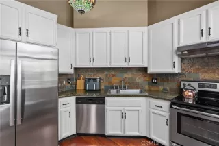 Photo #5: OC23071187 Listing 