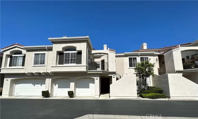 MLS: OC23071665 Condo For Sale