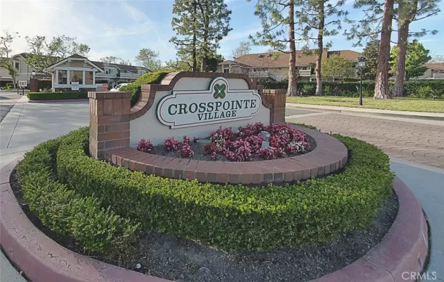 MLS: OC23072192 Condo For Sale