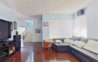 Photo #4: OC23072192 Listing