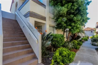 Photo #4: OC23072641 Listing