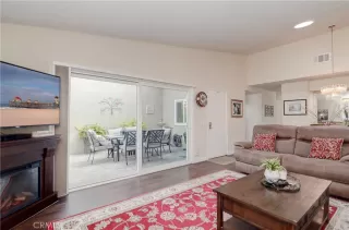 Photo #6: OC23072737 Listing