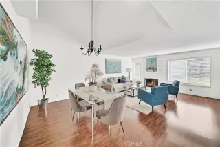 Photo #2: OC23072858 Listing 