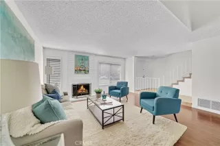 Photo #4: OC23072858 Listing 