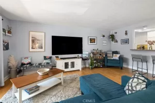 Photo #3: OC23072897 Listing