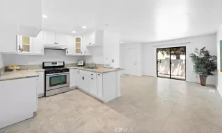 Photo #1: OC23073172 Listing