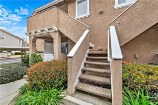 Photo #3: OC23073174 Listing