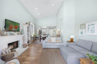 Photo #3: OC23073175 Listing