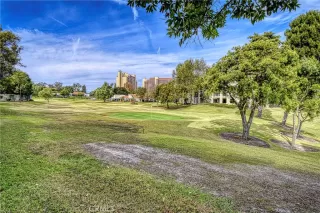 Photo #3: OC23073466 Listing