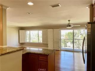 Photo #3: OC23073877 Listing