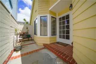 Photo #5: OC23074022 Listing