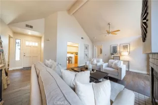 Photo #6: OC23074022 Listing