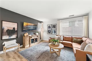 Photo #3: OC23074121 Listing