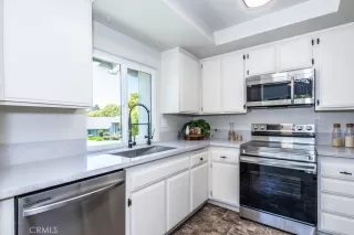 Photo #1: OC23074299 Listing