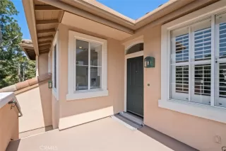 Photo #1: OC23074383 Listing 