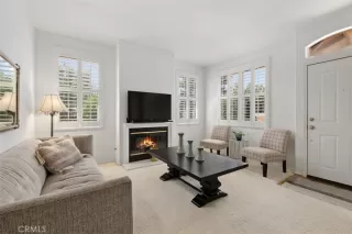 Photo #5: OC23074383 Listing 