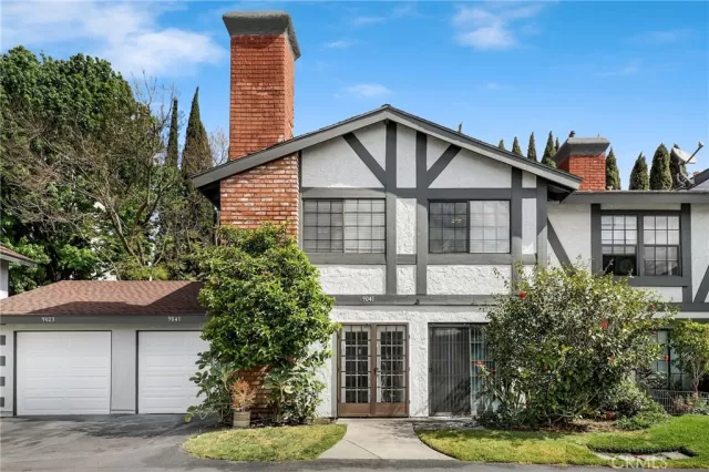 MLS: OC23074449 Condo For Sale