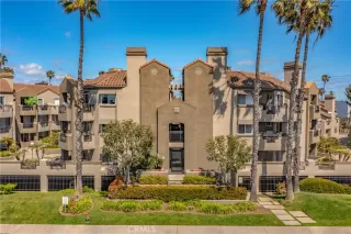 Photo #6: OC23074811 Listing