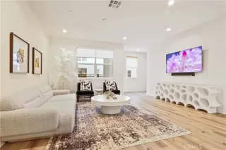 Photo #5: OC23074813 Listing 