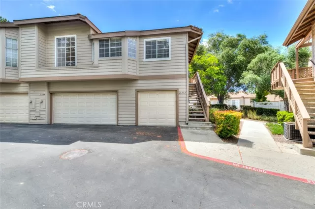 MLS: OC23075077 Condo For Sale