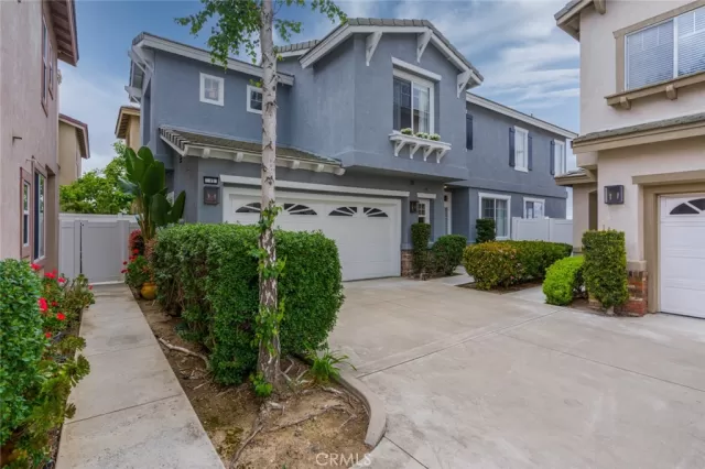 MLS: OC23075202 Condo For Sale