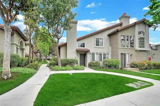 MLS: OC23075576 Condo For Sale