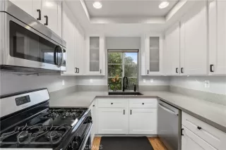 Photo #6: OC23076031 Listing