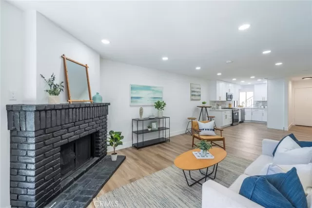 MLS: OC23077007 Condo For Sale