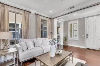 Photo #5: OC23077474 Listing 