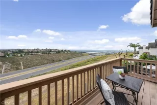 Photo #1: OC23077700 Listing