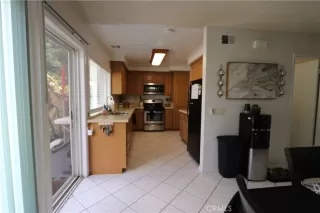 Photo #5: OC23077889 Listing 