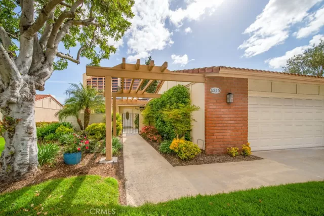 MLS: OC23078244 Condo For Sale